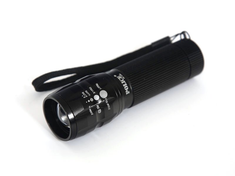 Police PC-30 Ledli El Feneri Flash + Zoom