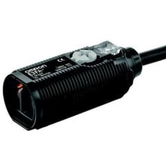 Omron E3FA-DP13 100cm Cisimden Yansımalı Fotoelektrik Sensör