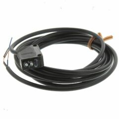 Omron E3Z-D81 2M 100mm Pnp Cisimden Yansımalı Sensör
