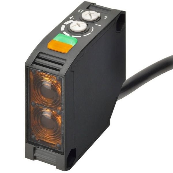 Omron E3JK-RP11 2M PNP 11 Metre Algılamalı Fotoelektrik Sensör