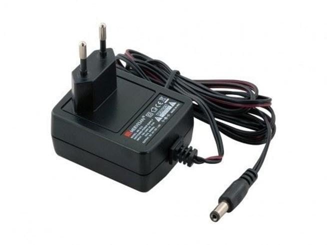 Mervesan MT-1509 9V 1A Smps Adaptör