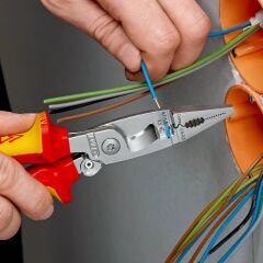 Knipex 13 96 200 Çok Fonksiyonlu VDE Elektrikçi Pensesi